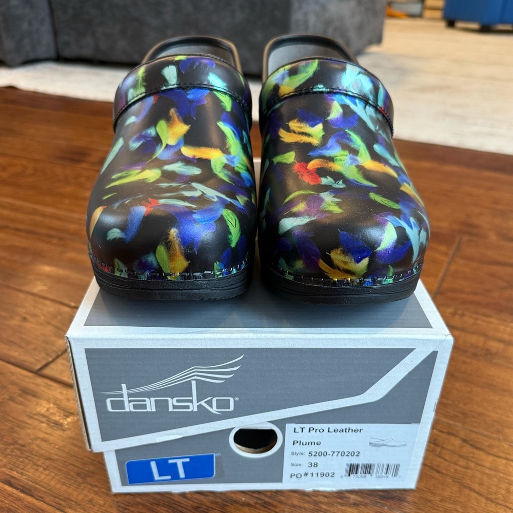 NIB Dansko Women's Multicolor LT Pro Leather - size 38